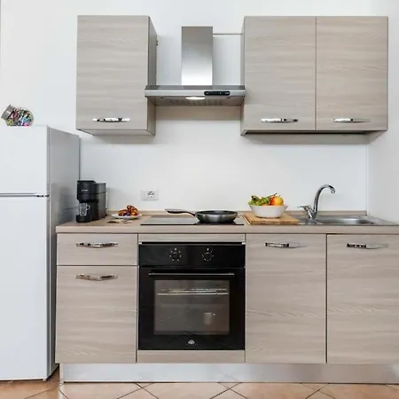 • 1 Bdr • 3 Letti • 1 Bagno • Wi-fi アパート ミラノ